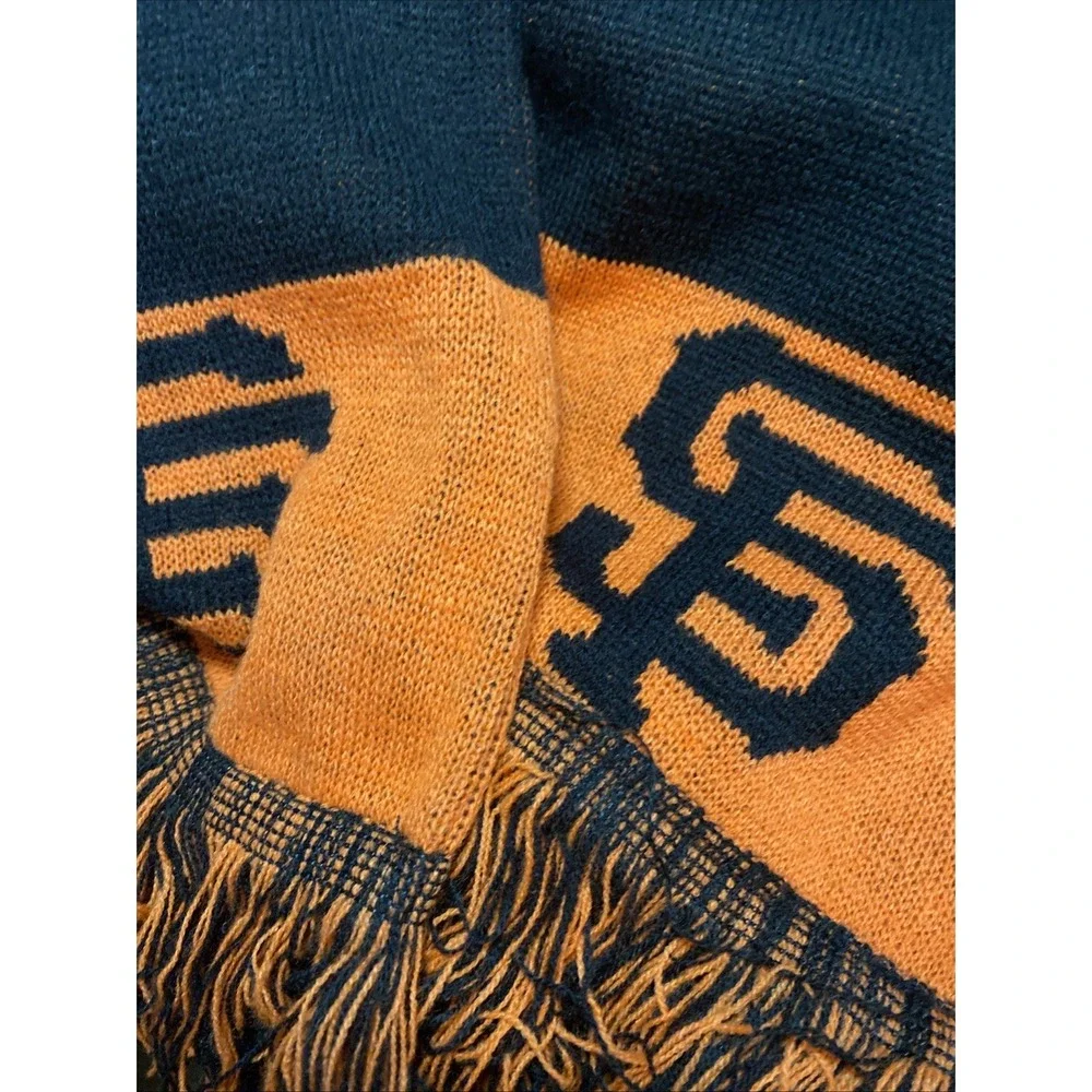 San Francisco Giants Black and Orange Scarf Clean Nice